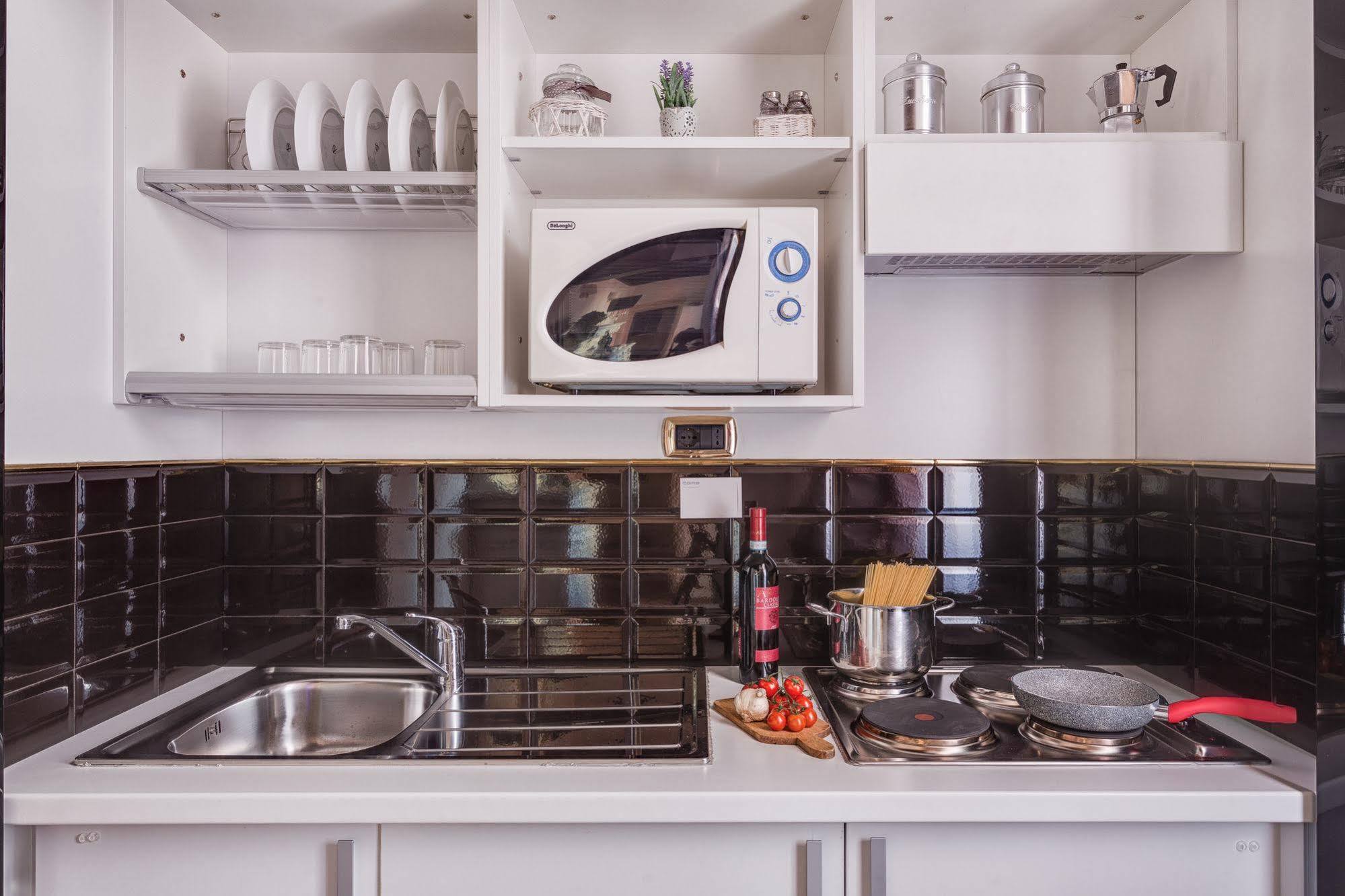 Tolentino Suites Rzym Zewnętrze zdjęcie